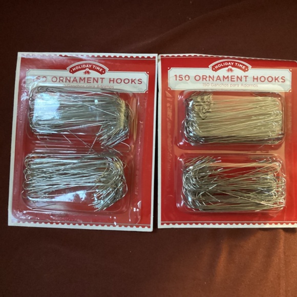 Holiday Time Ornament Hooks Bundle New 150 count/pack - Picture 2 of 8
